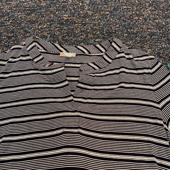Talbots Black and white Stripped Top sz. M Petite - Picture 2 of 4